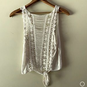 🍉 3/$20 Tank w/ Cut-out Back